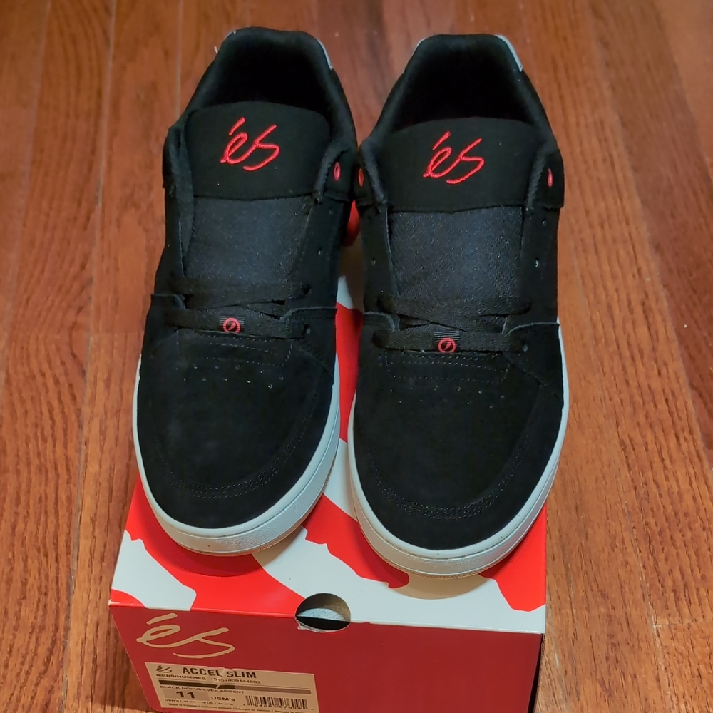 Es Skateboarding Footwear Accel Slim Skate Shoes Size 11 Black/White Sole New